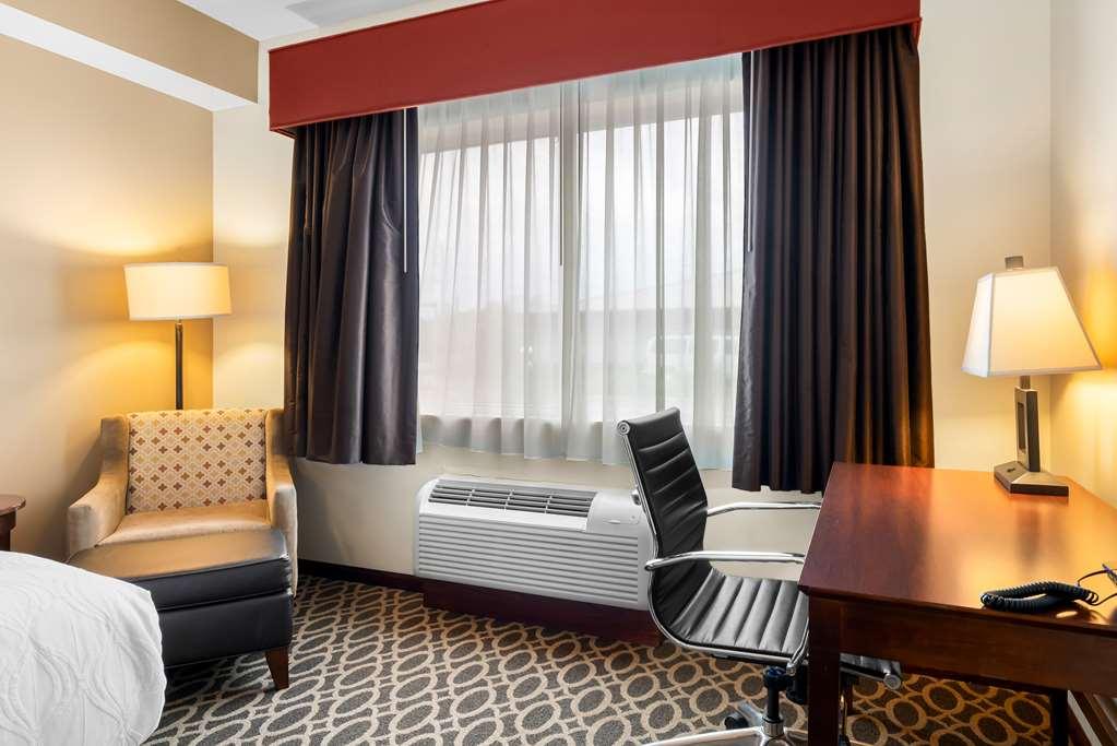 Best Western Paradise Inn Savoy Pokoj fotografie